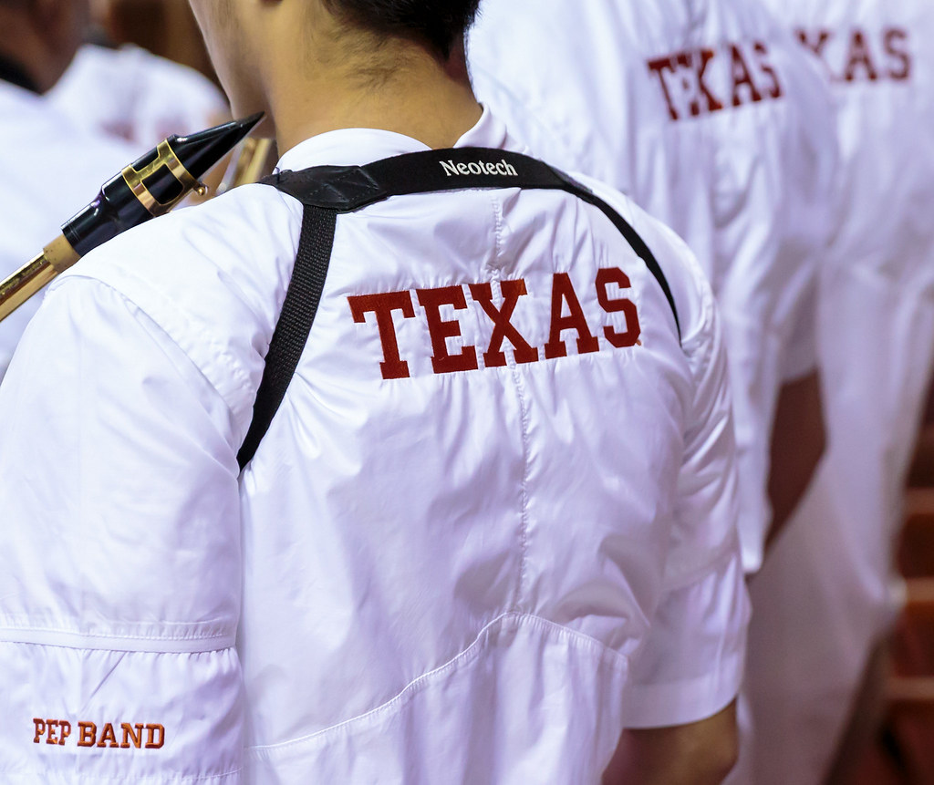 Texas Longhorns Basketball | Texas Review | Ralph Arvesen