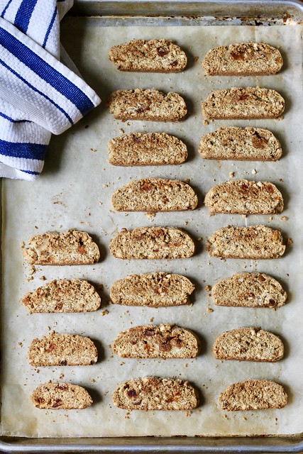 fruit and four-grain biscotti