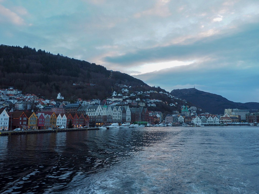 Vuonoristeily Bergen