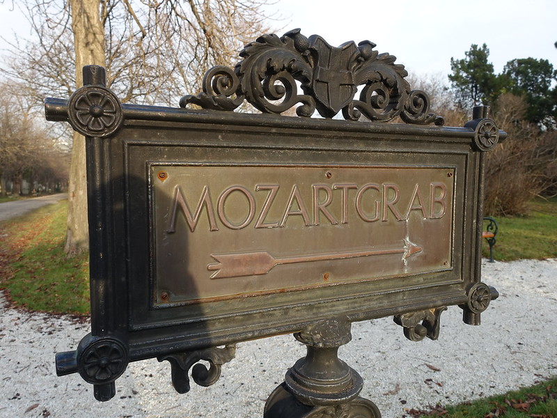 Mozart Grab am St Marxer Friedhof