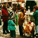 1969 - Mobiler Glühweinverkauf, geschickt arrangiert: Frau Wanke, Helga Jung. Im Hintergrund die Reiter Wald-Ruhestetten, u.a.  Franz und Hans Spieß