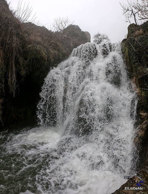 Disfrutando de Tobera y sus cascadas (13)