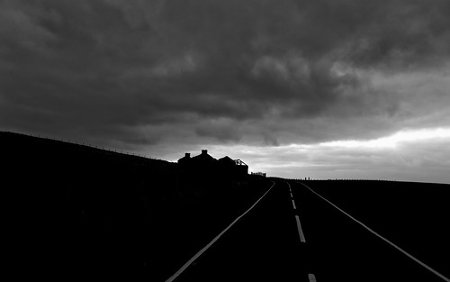 ngc orkney isles scotland road roadway whitelines bw mono blackwhite landscape island clouds sky stormy canon eos5dmkiv tamron 1530mmf28 2019 wideangle derelict butnben fence
