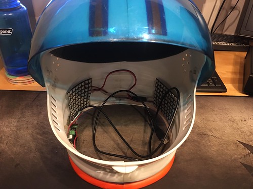 Hypnobucket space helmet