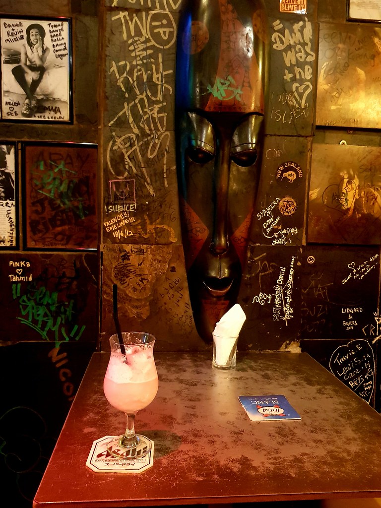 雪莉登波 Shirley Temple rm$10 Happy Hour (rm$13 normal) @ Reggae Bar KL China Town