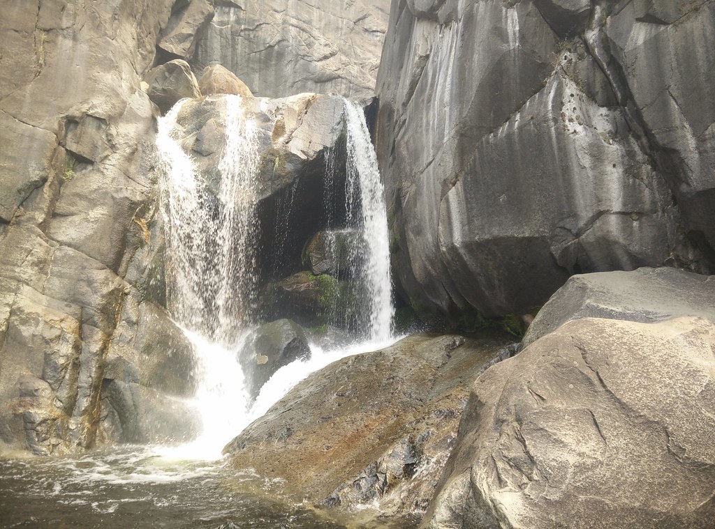 Bridal veil waterfall lagon - Yosemite 2018