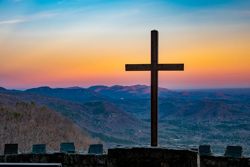 chapel southcarolina sc mountains mountain cross sunset light winter