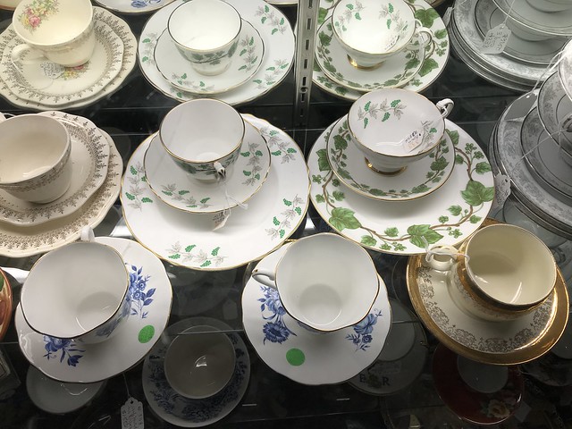 antique Mall of America, tea sets