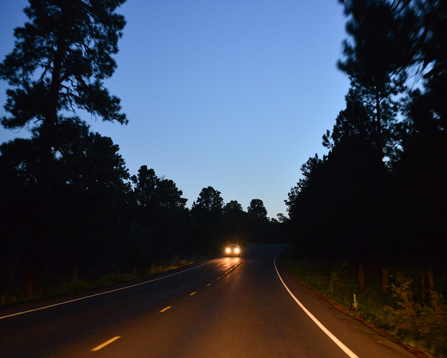 Empieza a amanecer en el Gran Cañón
