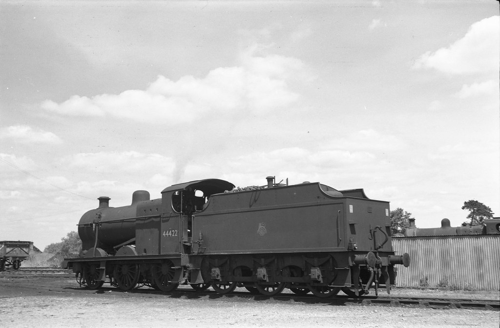 44422 LMS 4F 0-6-0 at Templecombe 21.6.1961