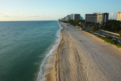 atlanticocean aerialview florida fortlauderdaleflorida fortlauderdale beach dji mavicpro2 hasselbladl1d20c drone ocean