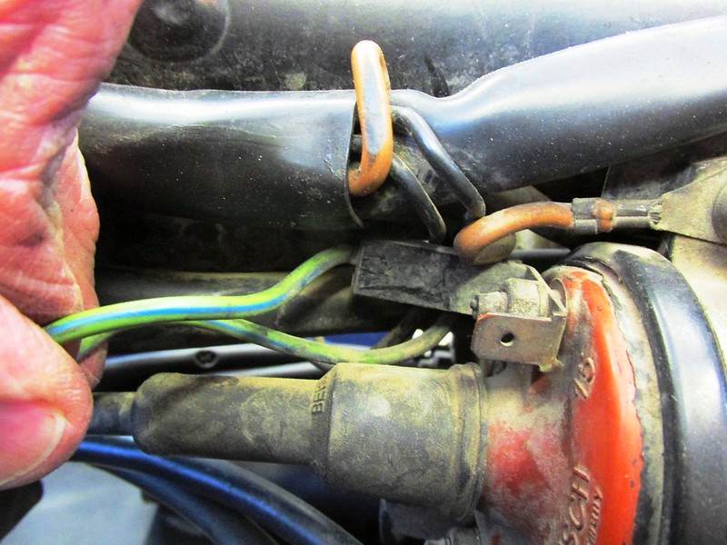 Main Harness Leads Near Left Coil