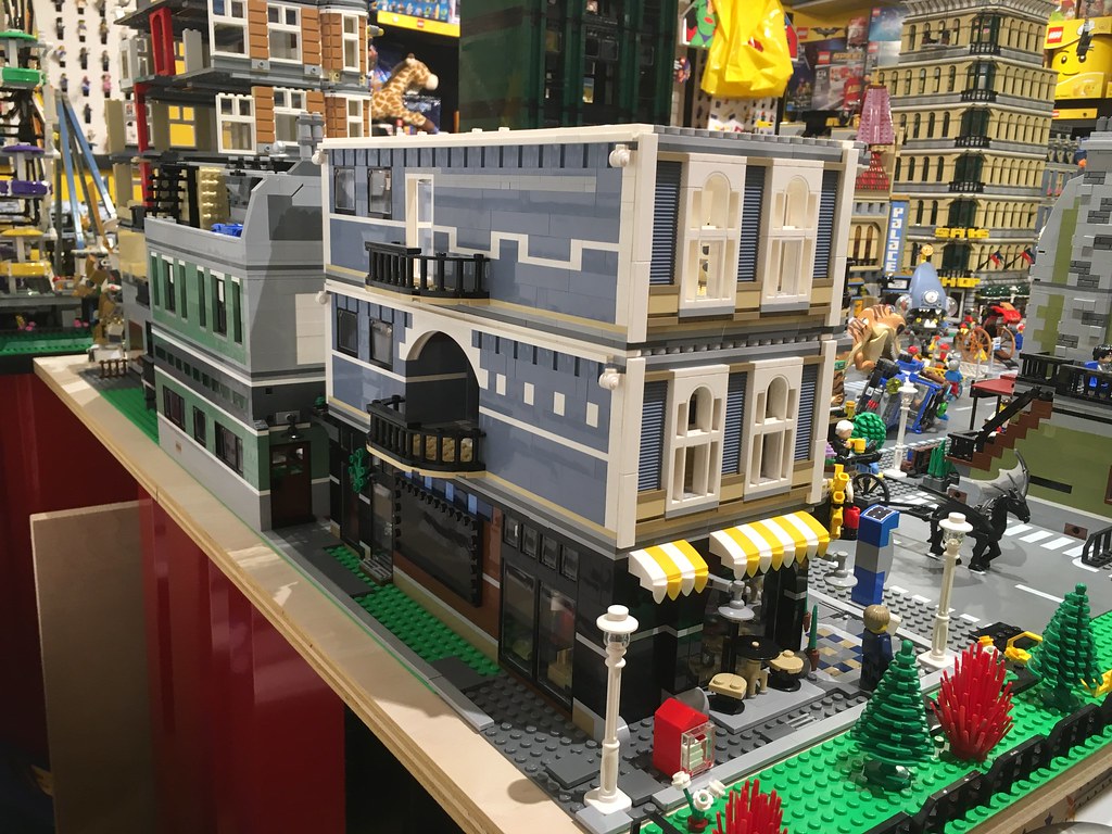 Back of assembly square, coffee/dance studio