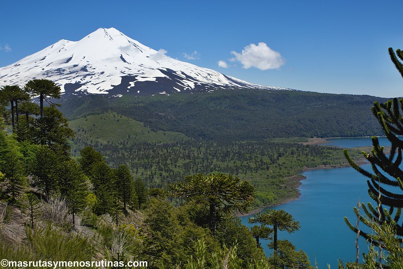 Araucanía I: Por los volcanes, lagos y araucarias de Malalcahuello, Conguillío y - Por el sur del mundo. CHILE (9)
