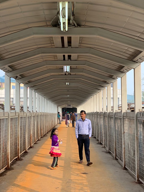 City Hangout - Foot-Over Bridge, Indraprastha Metro Station