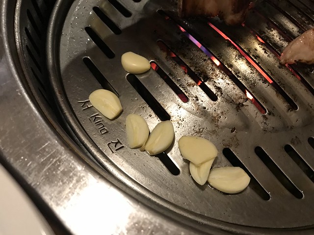 Masil, grilled garlic
