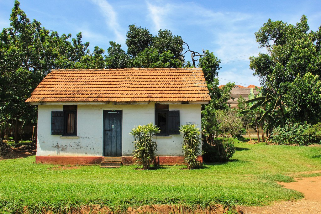 Houses on Manyago Road, Entebbe