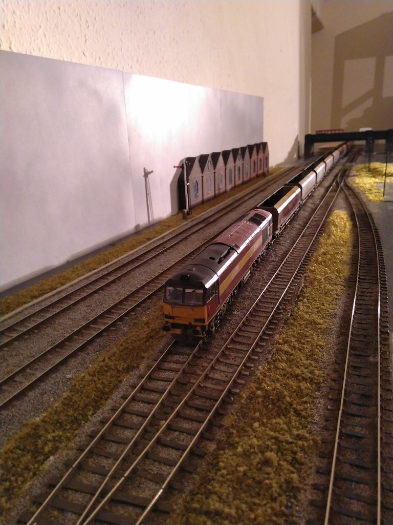 EWS 60039 on a rake of HTAs ready to depart back to Liverpool Bulk Terminal for loading. The MGR operation has long been something I've wanted to model. 31 HAAs currently completed or being worked on in addition to these 11 HTAs .