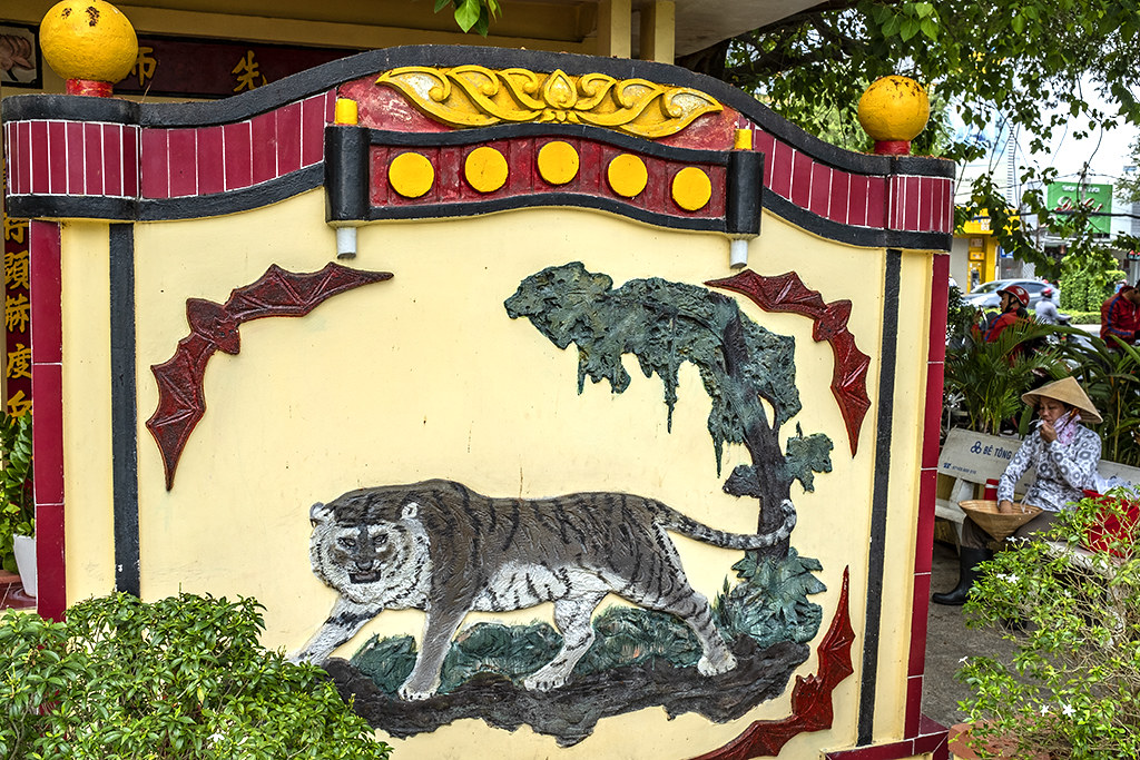 Tiger image at a shrine on April 30th Street--Can Tho