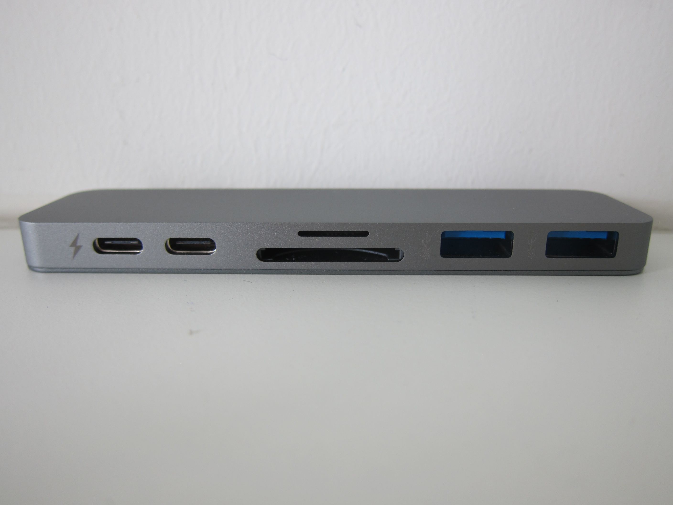 HyperDrive 7-in-2 USB-C Hub « Blog | lesterchan.net