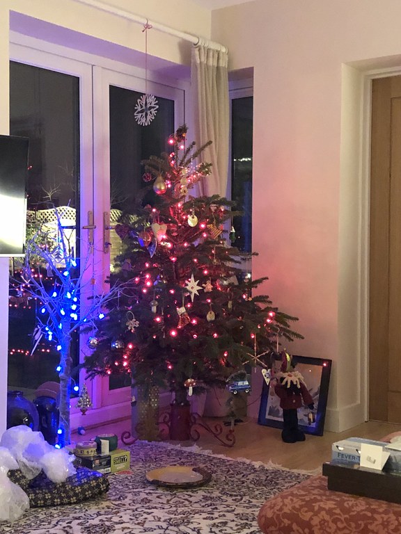 Prettygreentea Christmas Tree