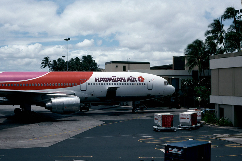 Hawaiian Air at Honolulu
