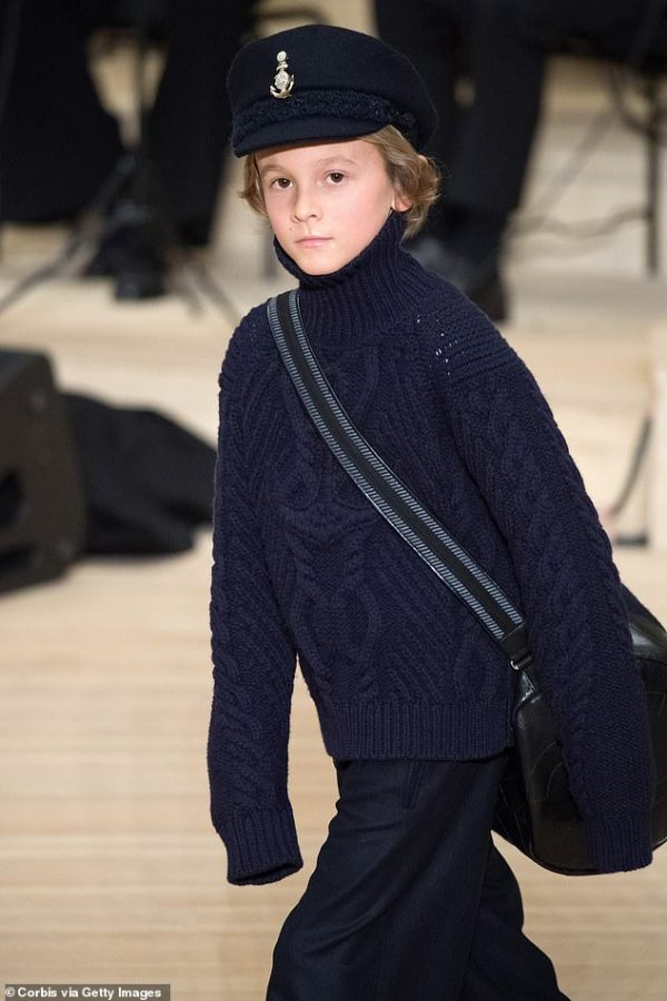 Budak Lelaki 11 Tahun Warisi Harta Jutaan Ringgit Karl Lagerfeld