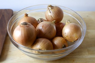 3 pounds of onions