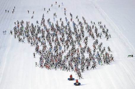 Laufařský seriál v neděli čeká bruslařský Engadin Skimarathon