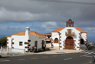 Tourist information and Iglesia of Las Tricias