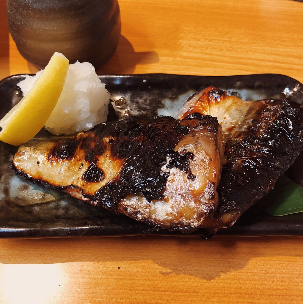 Grilled mackerel by "Hijikata", Hunabashi, Japan