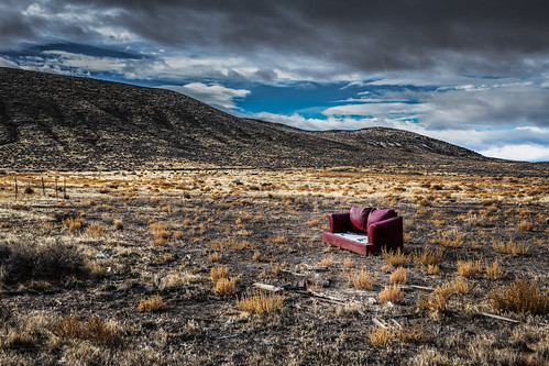 sofa furniture d850 landscape desert bushes brush serious nevada quiet abandoned mountain creepy hills colorful scary solemn forgotten couch field silversprings unitedstates us
