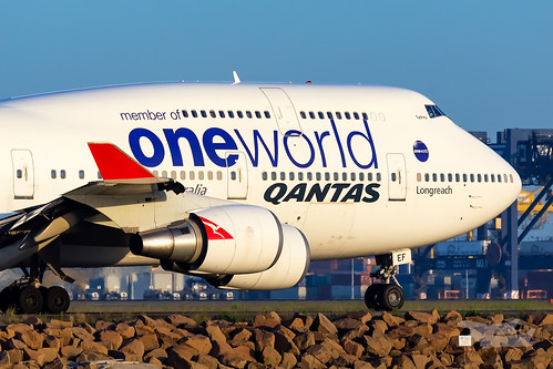 qantas qf syd yssy oneworld sydneyairport boeing b747400er b747