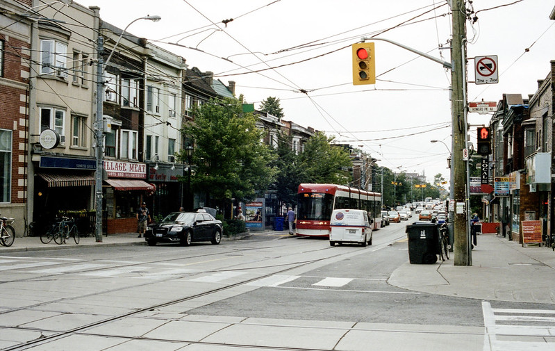 Roncesvalles with the 504 Northbound_