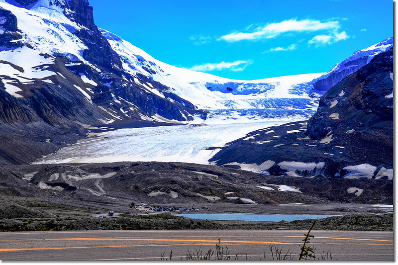Looking towards Athabasca Glacier from parking lot