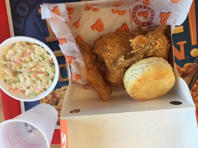 Popeye's fried chicken and coleslaw