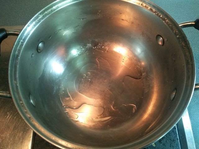 榨菜肉絲米粉-熱鍋
