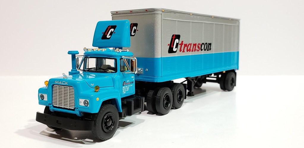 MACK R MODEL WITH 28/' PUP TRAILER BRIGGS TRANSPORTATION 1//64 FIRST GEAR 60-0284