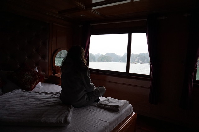 Navegando por Lan Ha y Halong, la bahía de los gigantes de piedra - VIETNAM, TIERRA DE DRAGONES (21)