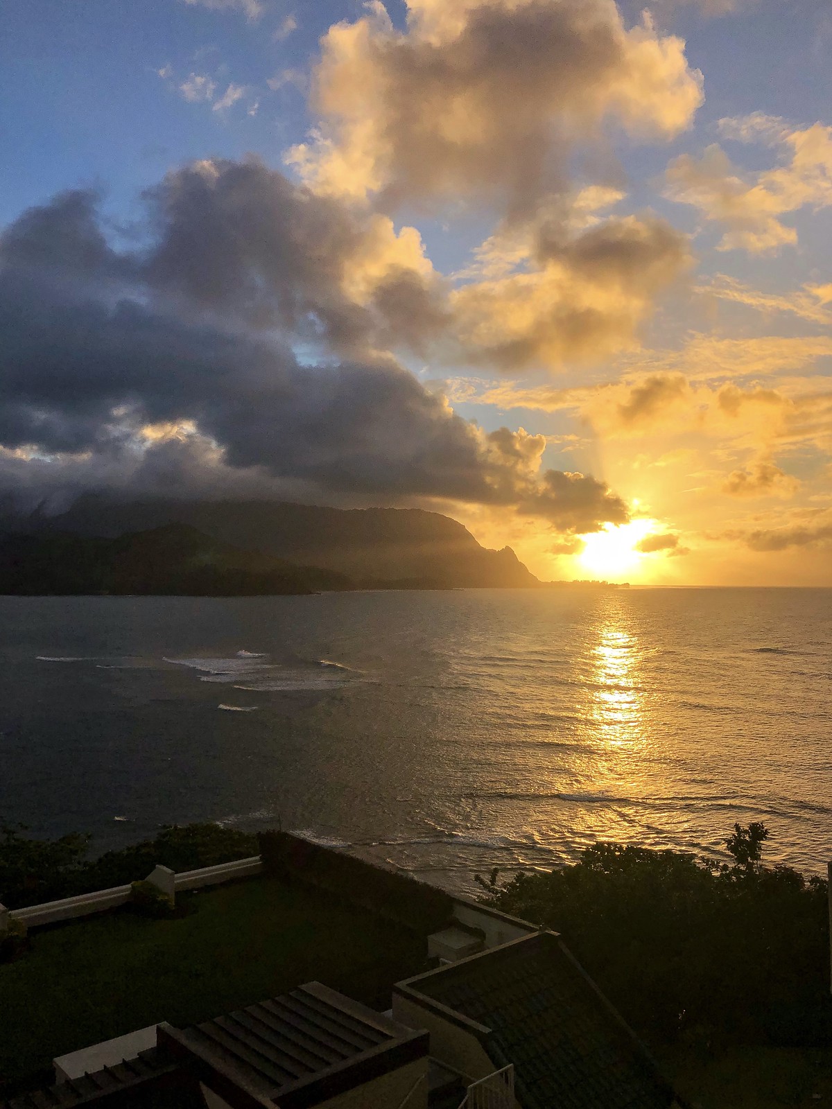 Sunset St Regis Princeville Resort Kauai Hawaii | Best Things to do in Kauai
