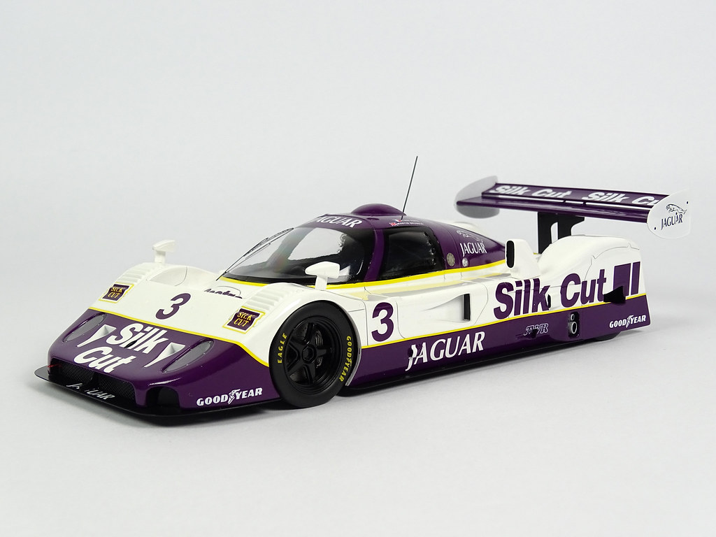 MCW Jaguar XJR-11 Suzuka 1990 1/18 - DX Motorsports - DiecastXchange.com Diecast Cars Forums