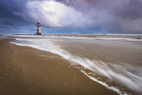 landscape sunrise winter tide lighthouse wales cymru talacre pointofayr lukaszlukomski nikond7200 sigma1020 uk sea coast beach sand water waves clouds storm