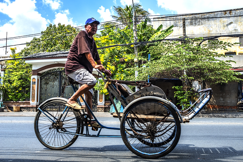 Cyclo on Hau Giang on 2-21-19--Saigon