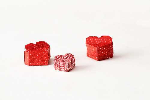 Origami Heart Box (Makoto Yamaguchi)